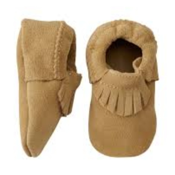 hanna andersson moccasins